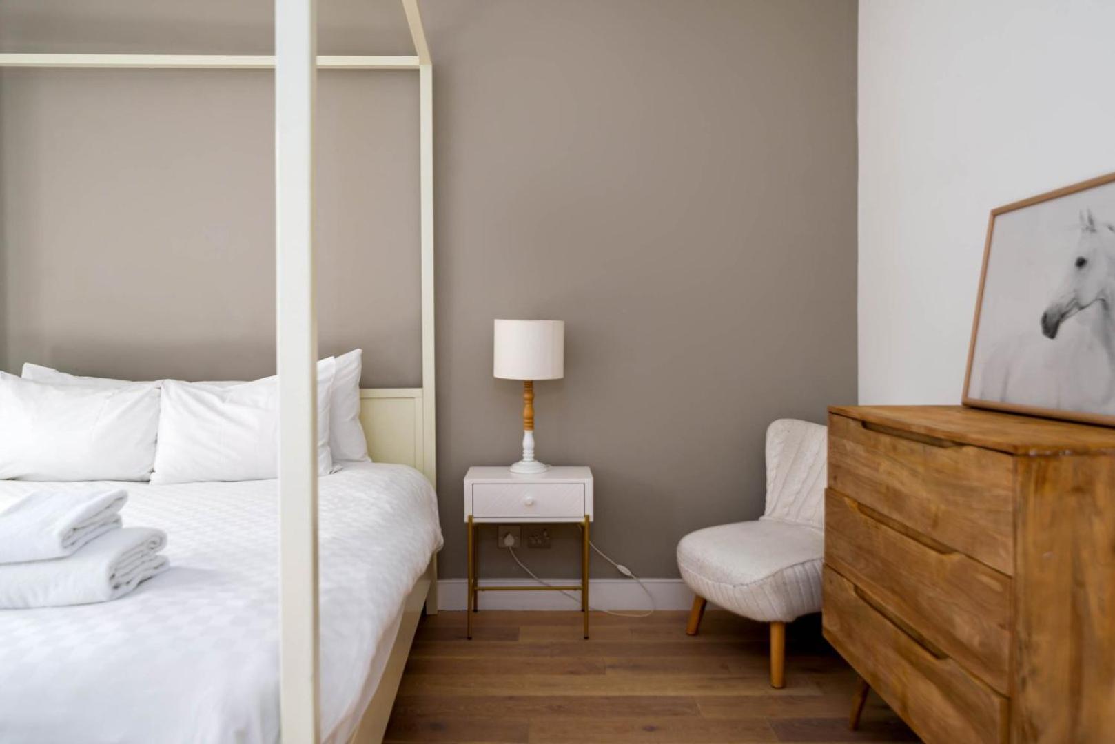 Guestready - Top Floor West Kensington Home Λονδίνο Εξωτερικό φωτογραφία